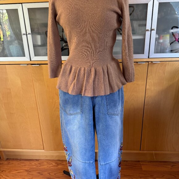 Tory Burch Madeline Wool Ribbed Peplum Sweater Camel Size Medium NWT - Picture 1 of 8